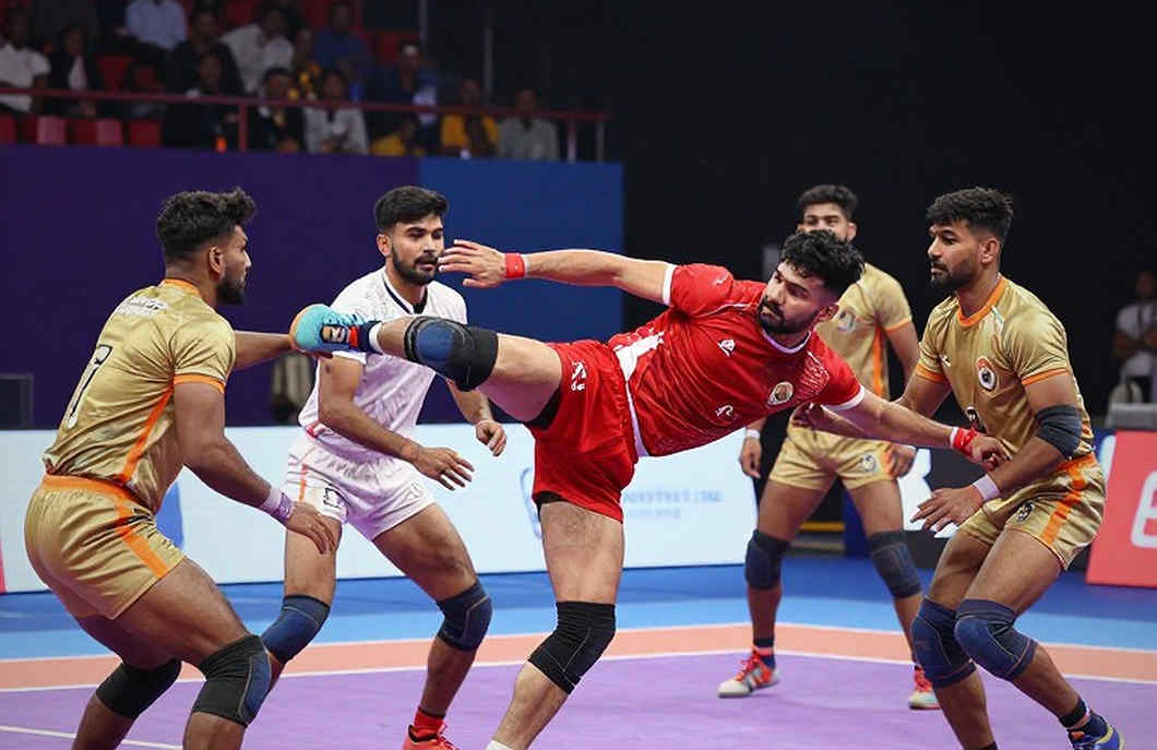 পাওয়ান সেহরাওয়াত ছাড়া ফাইনাল: একটি বেঞ্চ-সিদ্ধান্ত কীভাবে কাবাডির তারকা-সংস্কৃতির আসল মুখ খুলে দিল