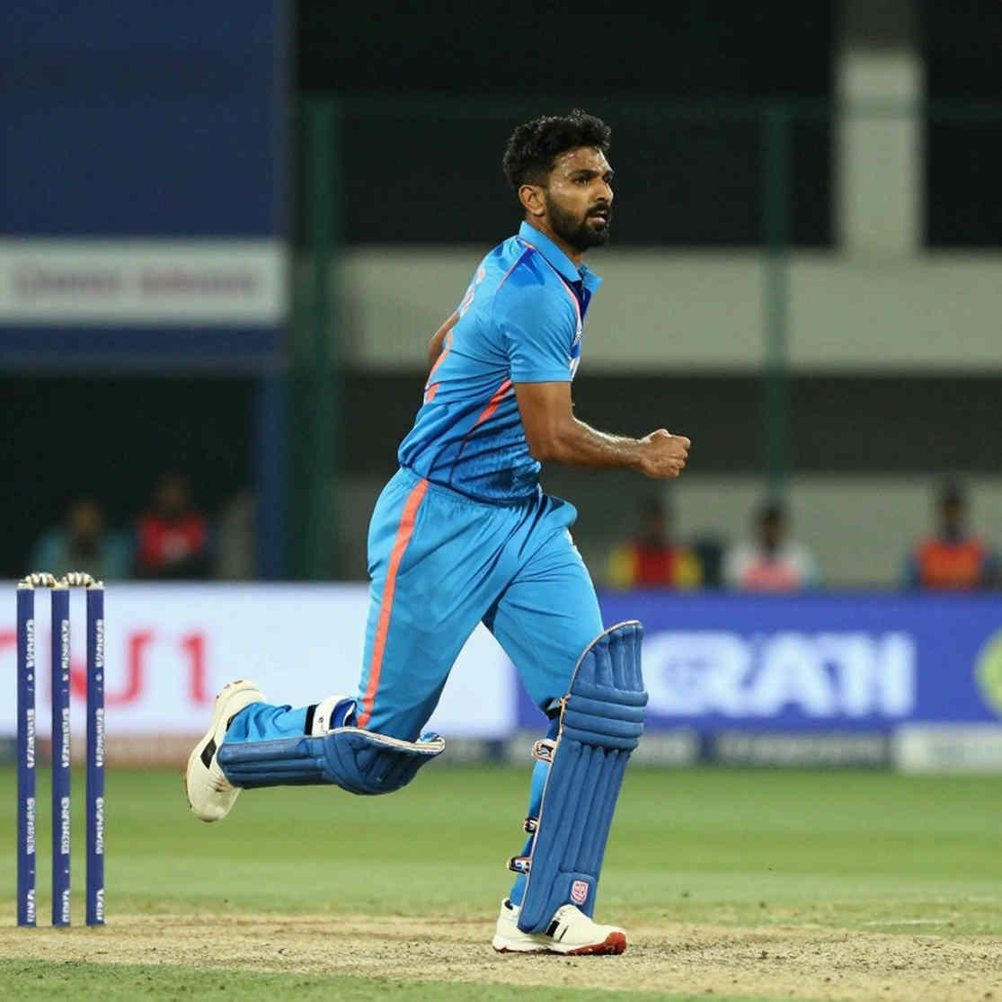 স্পিন ফুরানোর পরে: হ্যাগলি ওভালে তিলক ভার্মার শেষ ওভারের চুরি