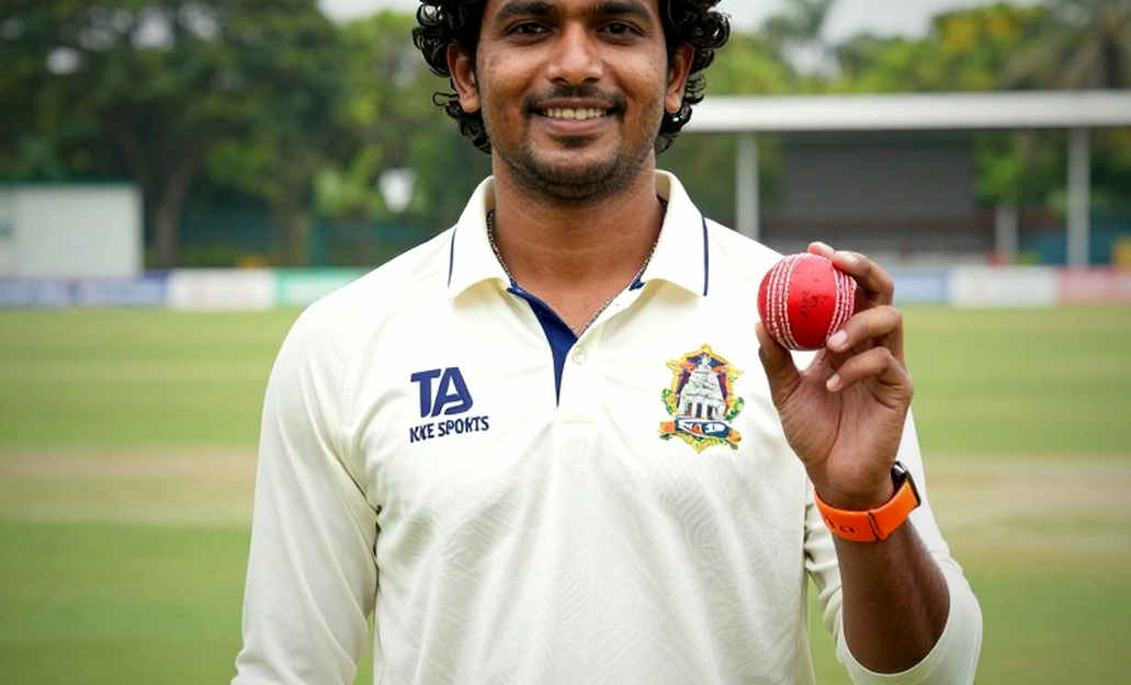 শরজার নীরব সন্ধ্যায় আশিয়ার হিসাব: আমিরাতের স্পিন-ঘড়ি, ওমানের ধৈর্য আর তরুণ পেসারদের বোঝা
